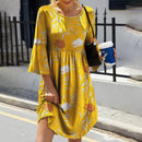 Vestido Curto Floral com Mangas 3/4 - Isabella