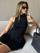 Vestido Curto Modern Gola Alta